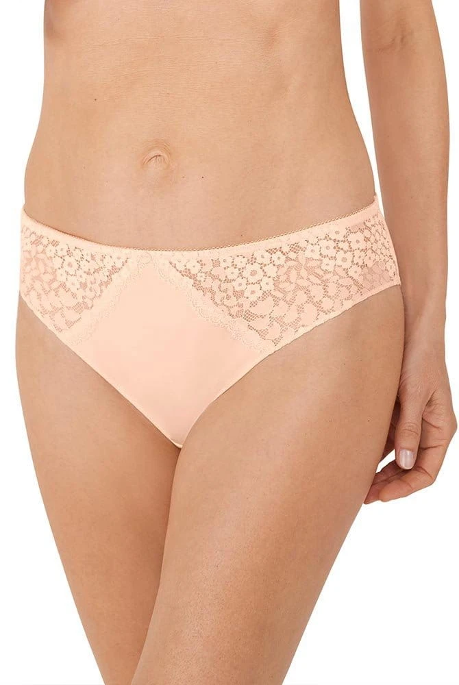 Amoena Slip Emma 3 Amoena Slip Emma